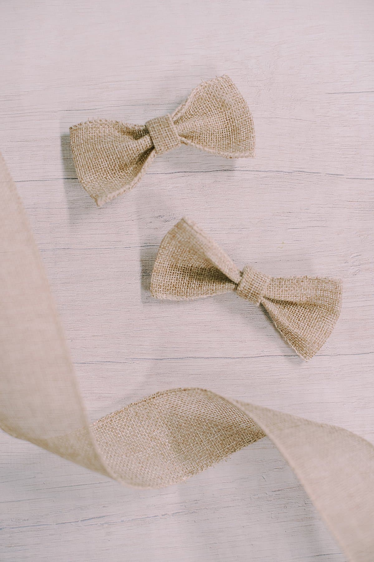 burlap bows from wire burlap ribbon