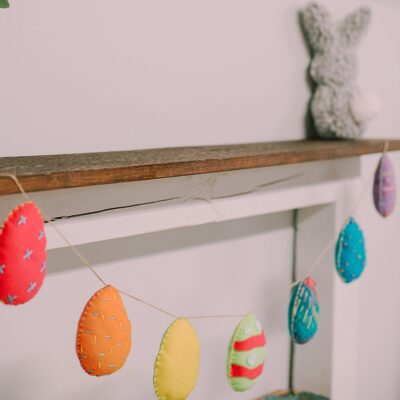 How to Make a Felt Easter Egg Garland