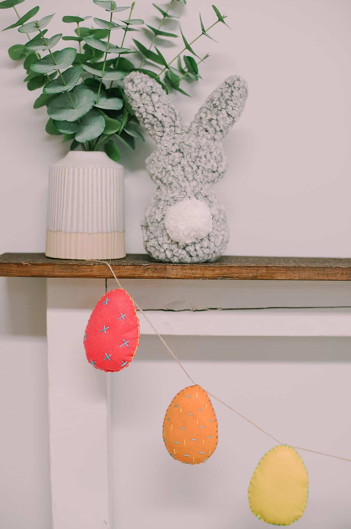 garland made with felt easter eggs