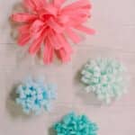 How to make felt mum flowers.