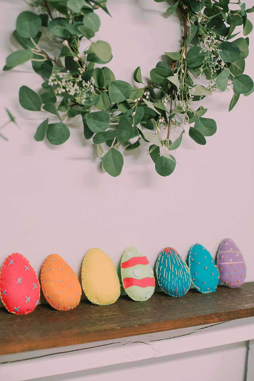 How to Make Felt Easter Eggs