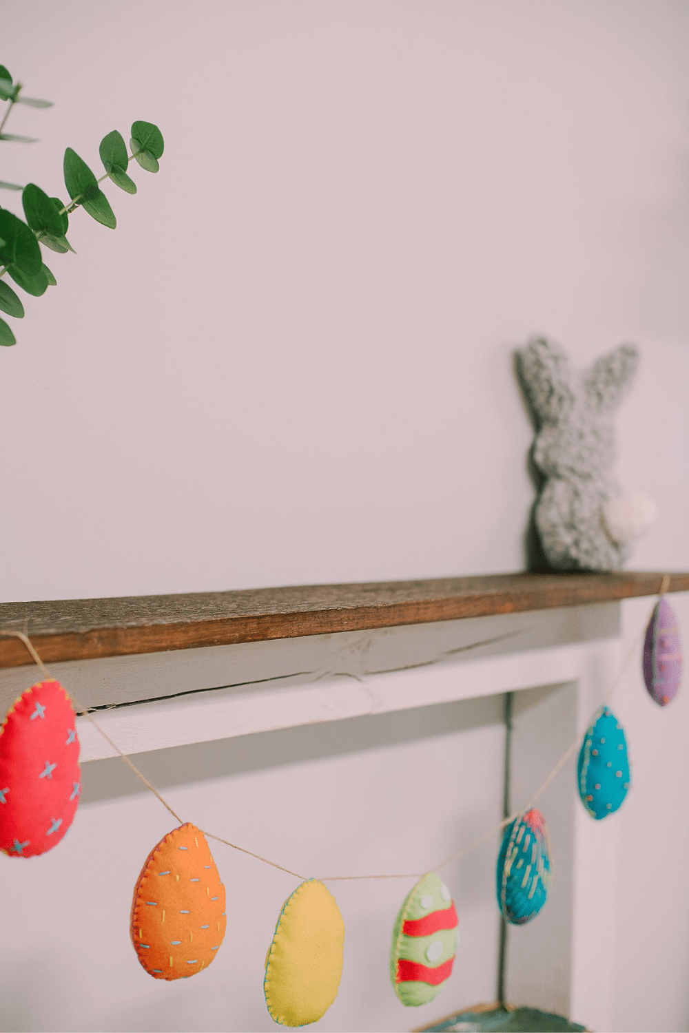 How to Make a Felt Easter Egg Garland