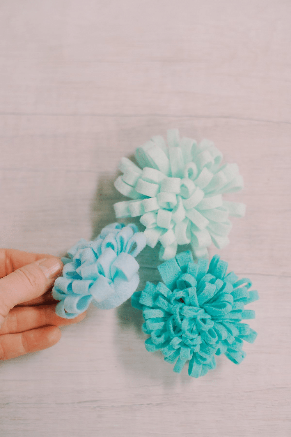 How to Make Felt Mum Flowers