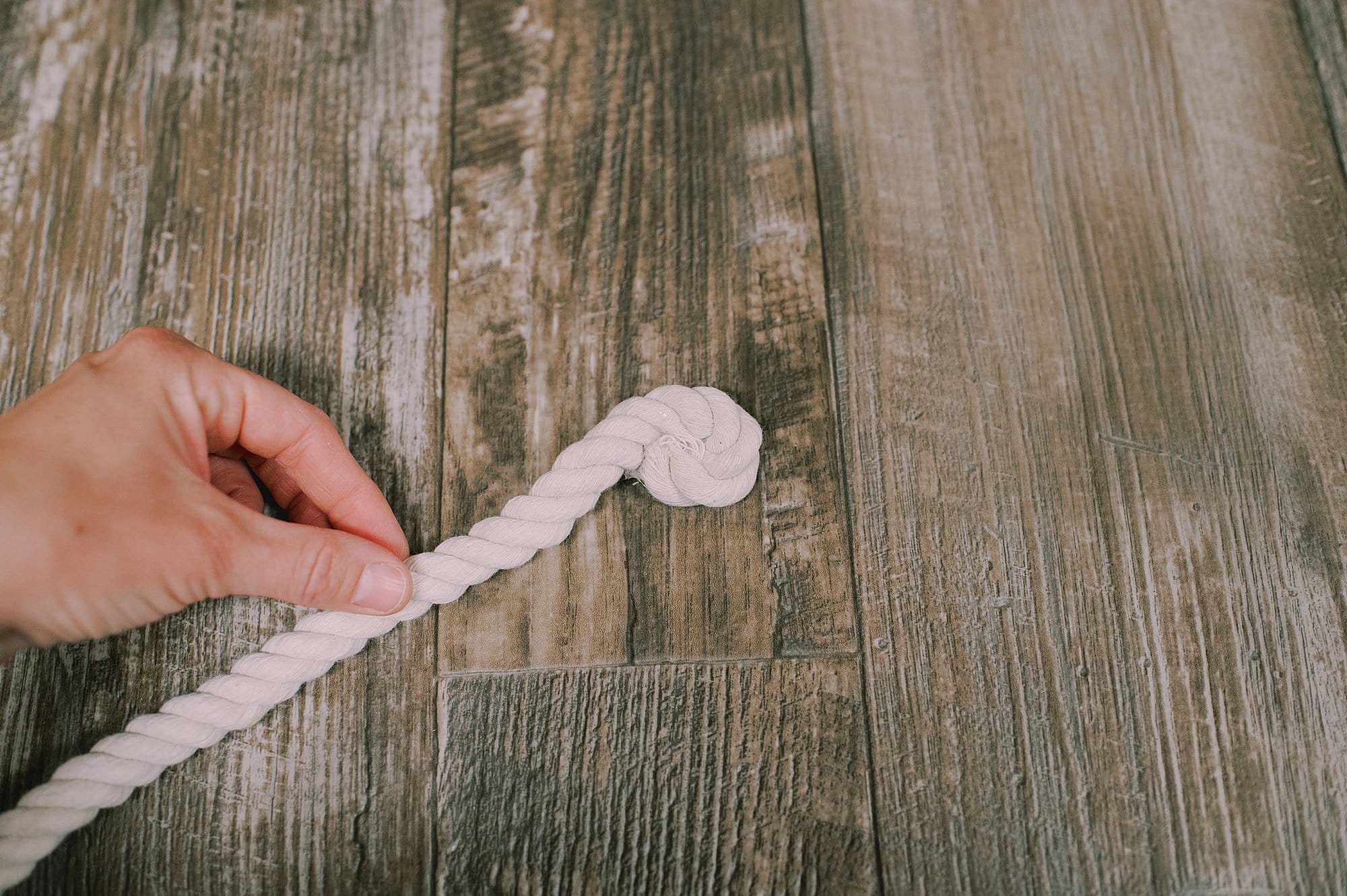 how to make a DIY rope placemat