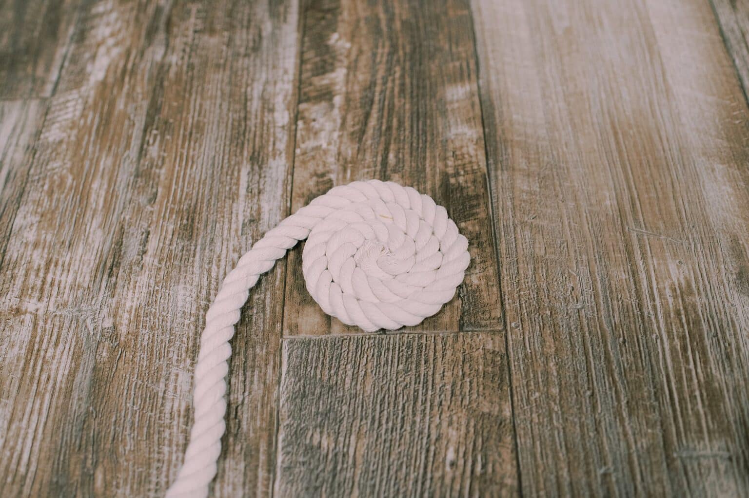 How to Make a DIY Rope Placemat DIY Rope Charger or Trivet