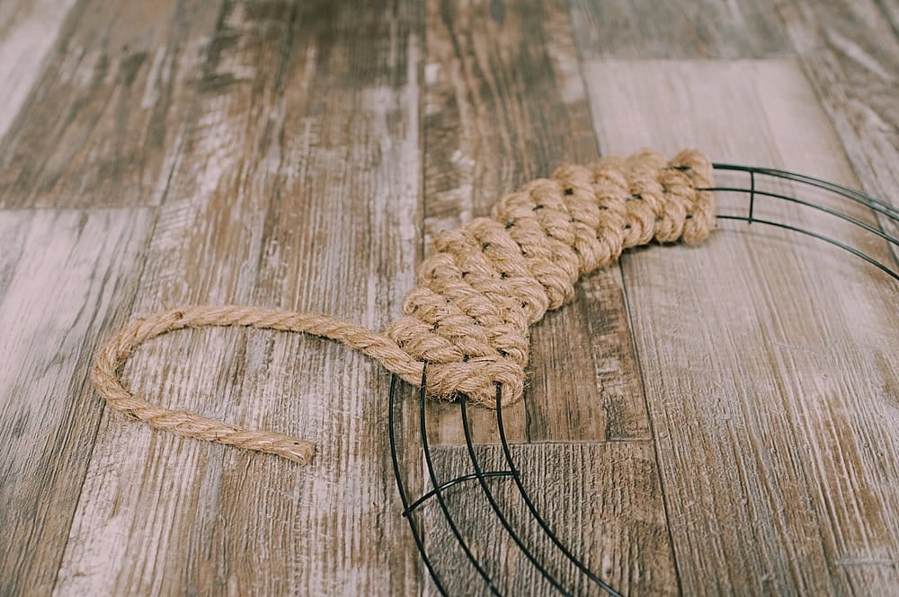 Wire Wreath Forms w/Jute Liner