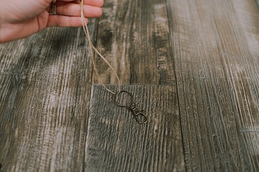 how to make a yarn tassel keychain