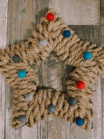 How to Make a Star Wreath for the 4th of July