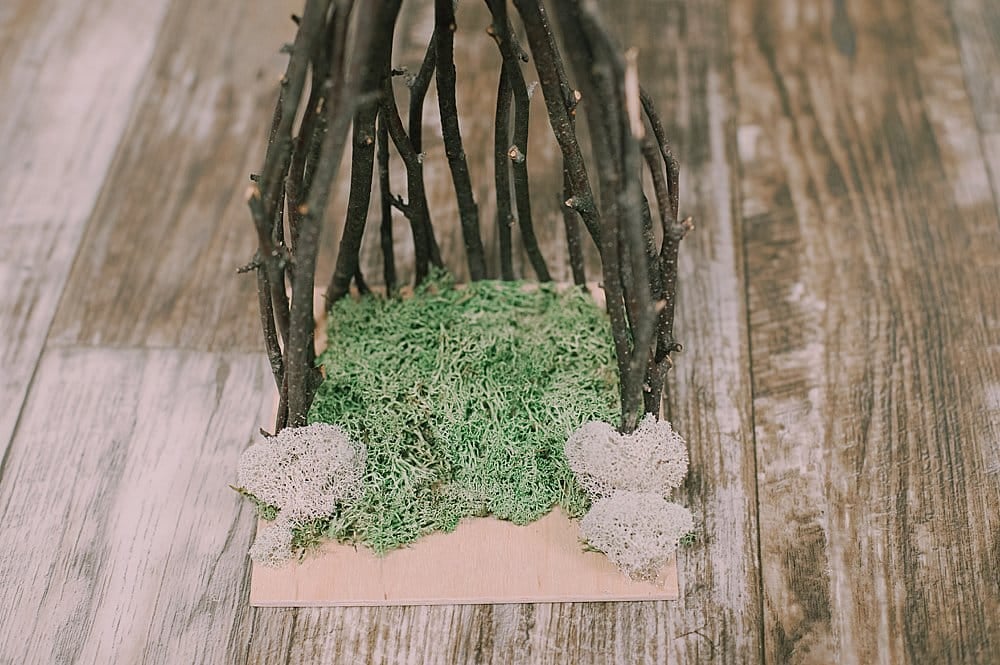 add moss to the fairy teepee