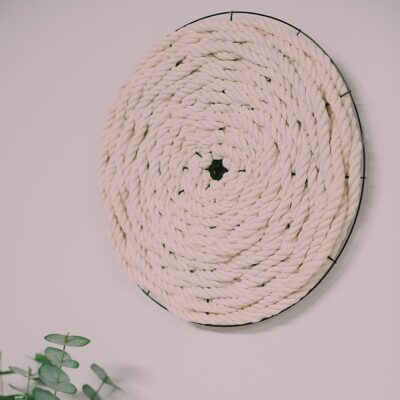 How to Make a Rope Bicycle Wheel Wreath
