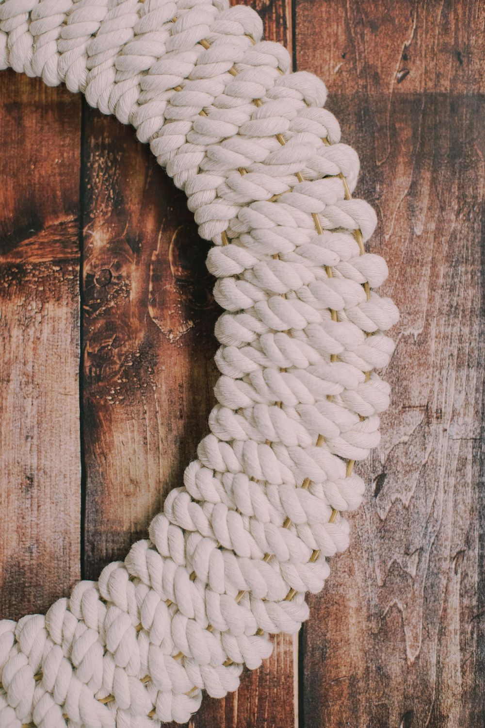 How to Make a DIY Rope Wreath - Laura Radniecki
