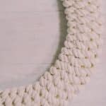 How to make a rope wreath.