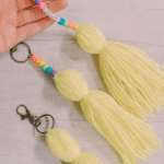How to make back to school yarn keychains for backpacks and lunchboxes