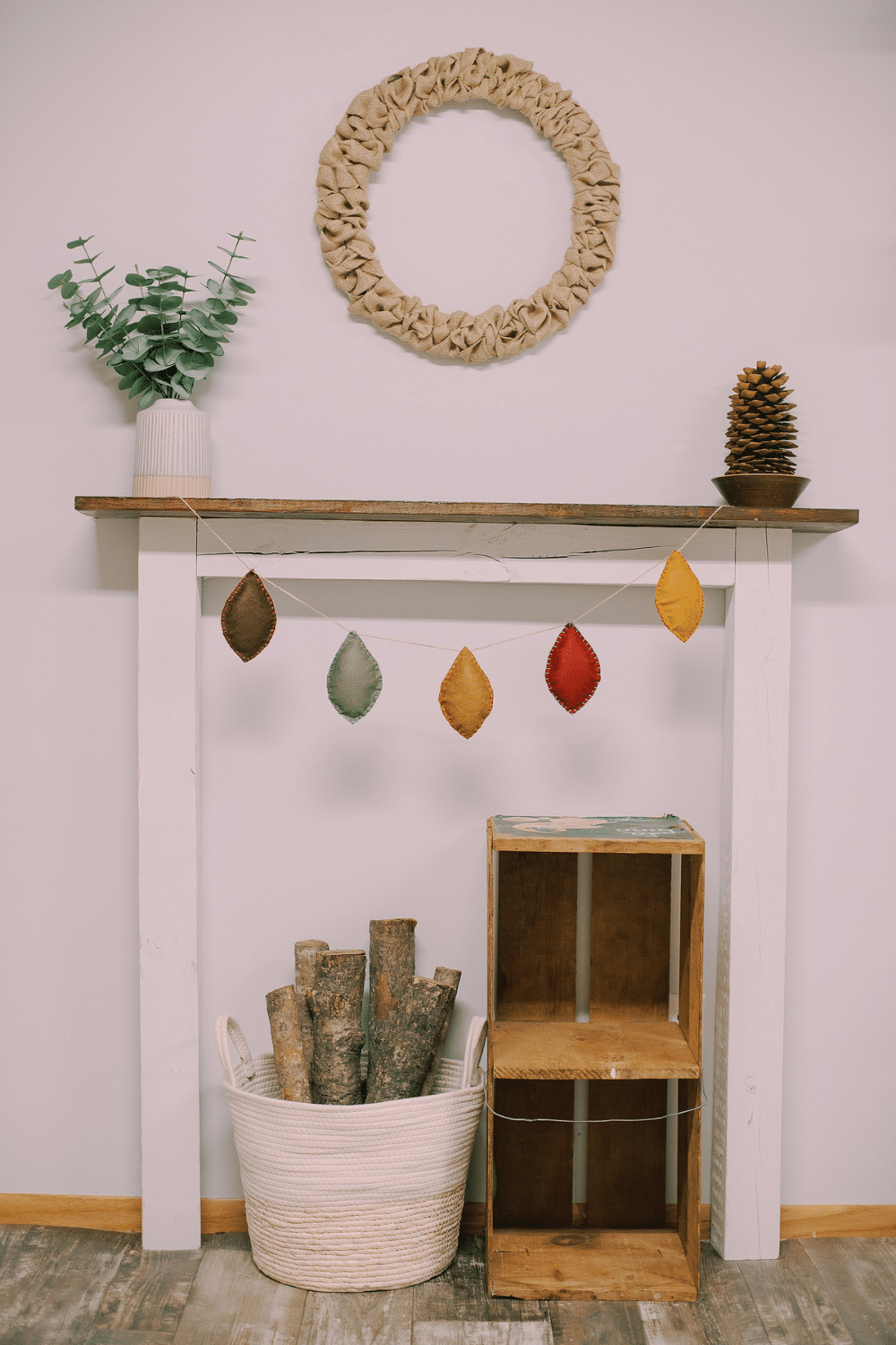 How to Make a Felt Leaf Garland