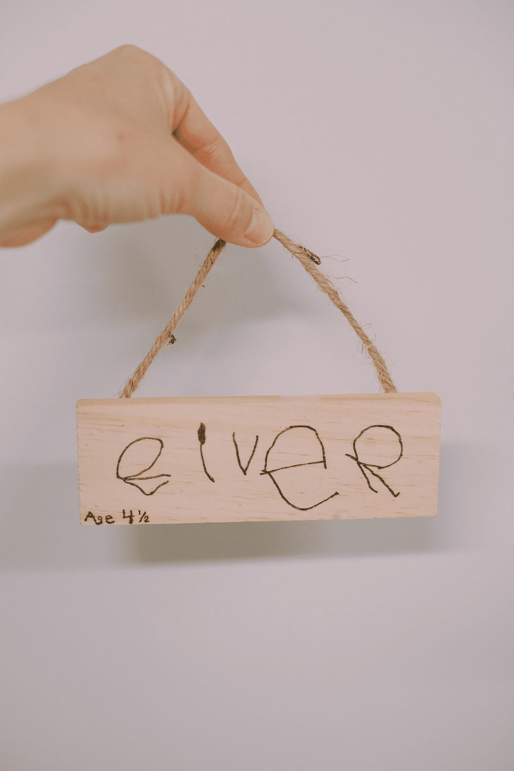 How to Make a Woodburned Kids\' Handwriting Ornament