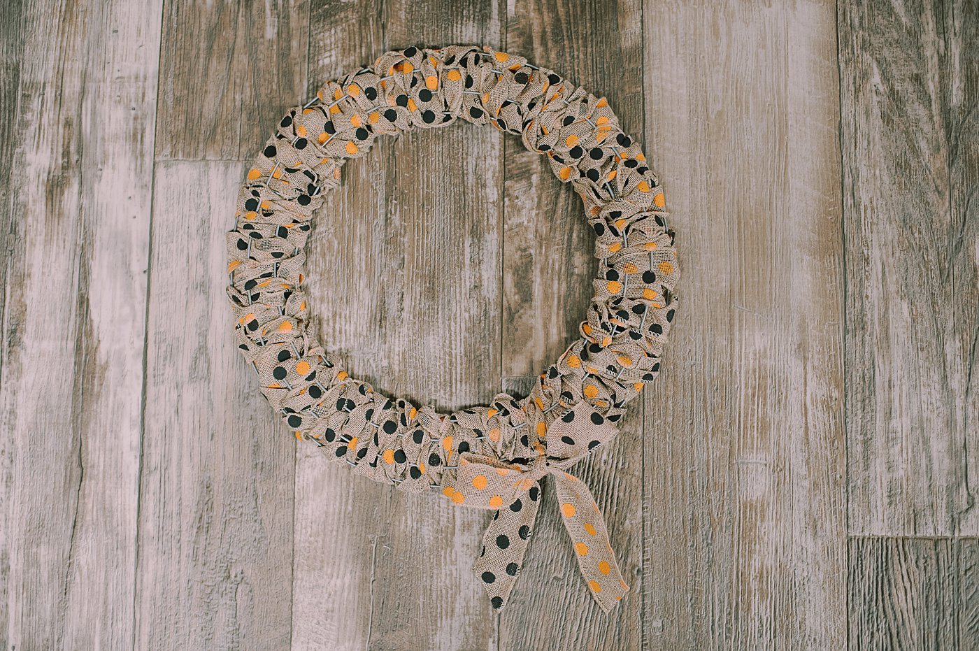 How to make a halloween wreath craft.