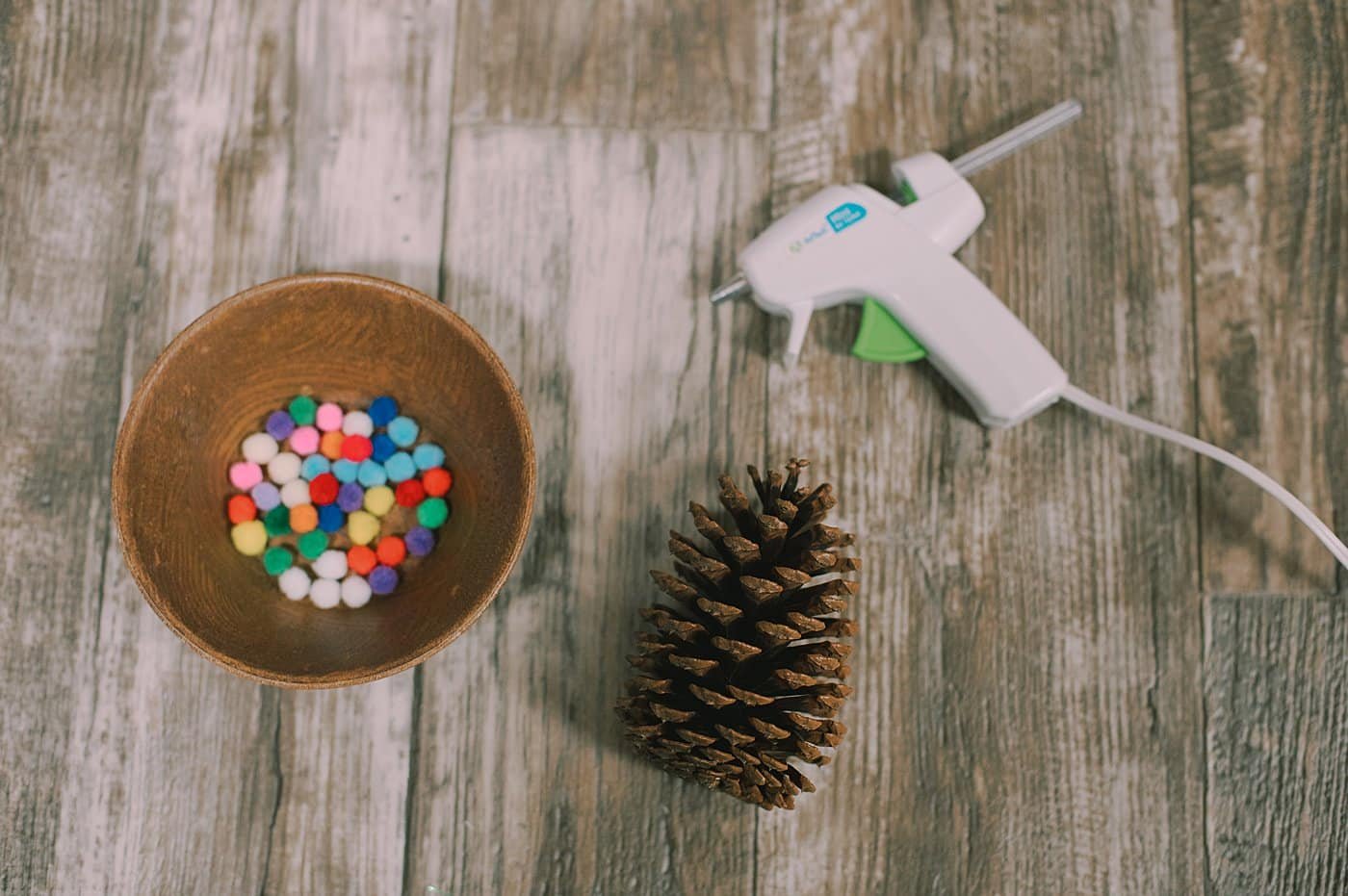 DIY Pinecone Christmas Trees