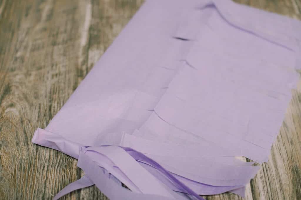 How to Make Tissue Paper Tassels | DIY Tissue Paper Crafts - Laura ...