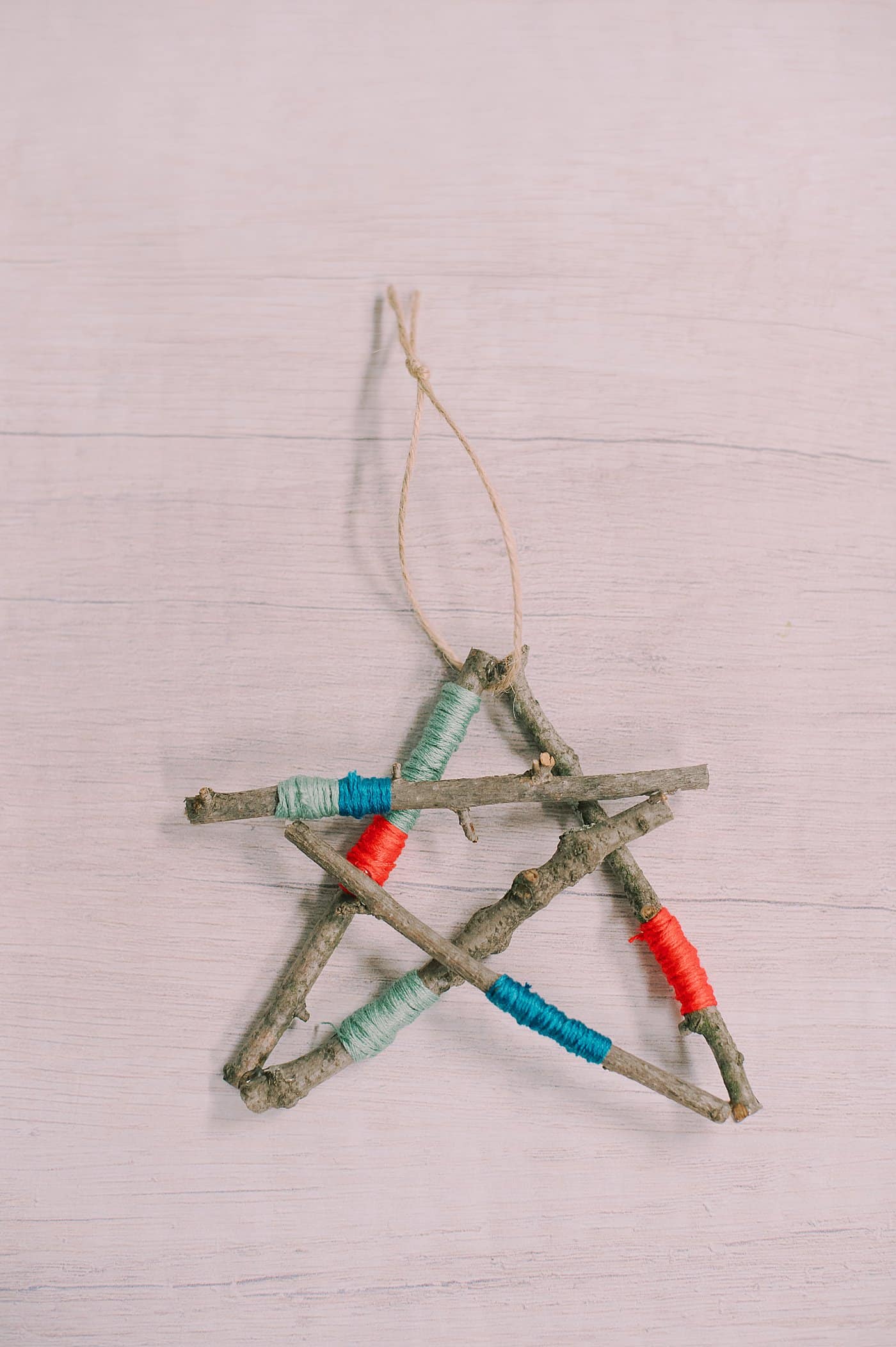 How to Make a Star Ornament out of Emboridery Floss Wrapped Sticks.