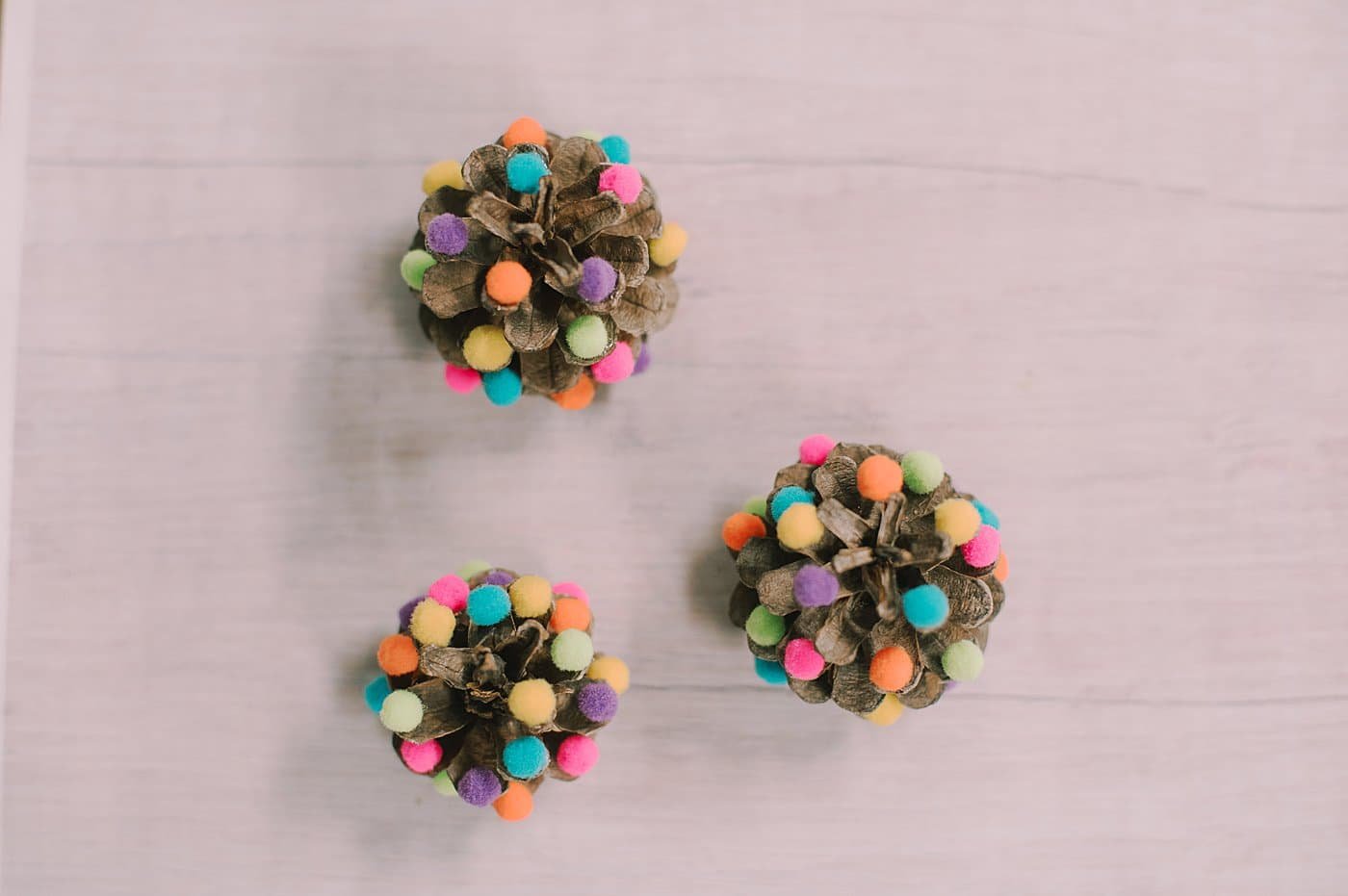 How to Make Mini Pompom Pinecone Trees