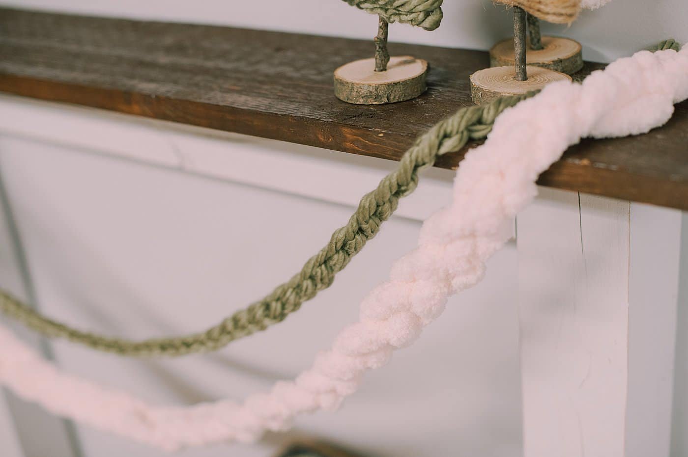 DIY crochet chain stitch garlands using chunky yarn.