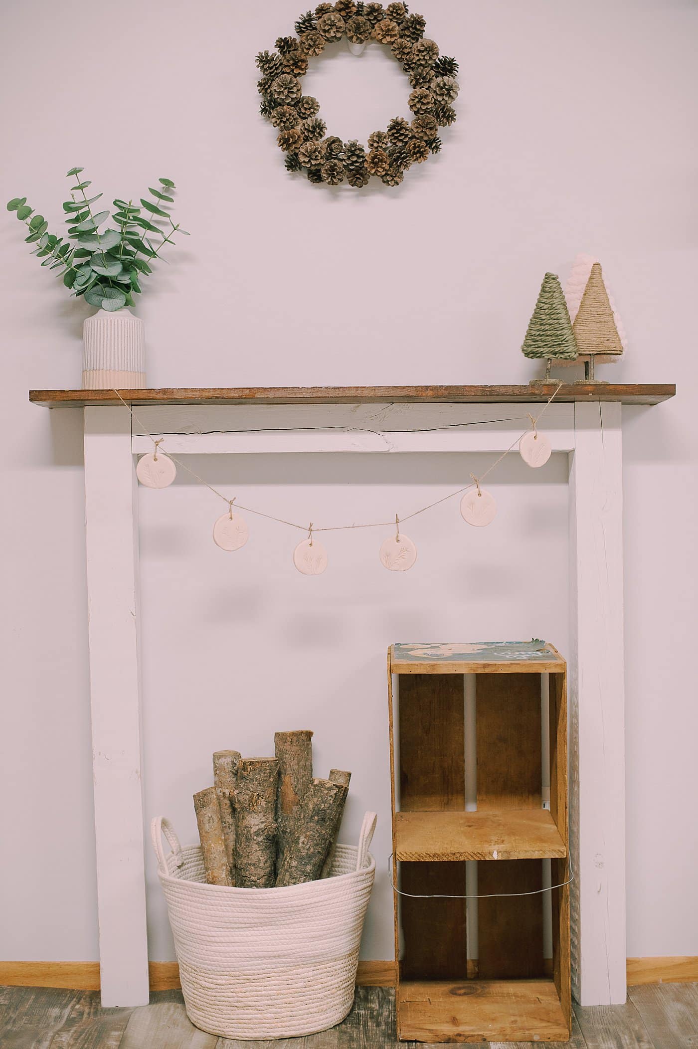 Diy salt dough ornament garland.