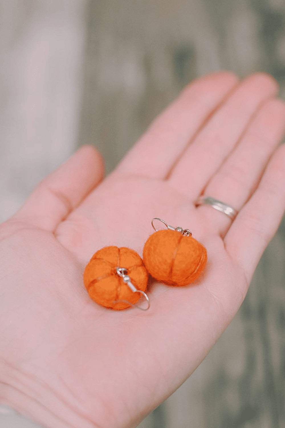 How to Make Felt Ball Pumpkin Earrings