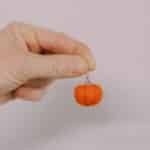 How to make DIY felt ball pumpkin earrings for fall.
