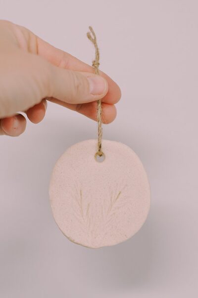 Learn how to make a DIY salt dough gift tag using a simple no-fail recipe. Use it to personalize a gift, and can be used as an ornament after!