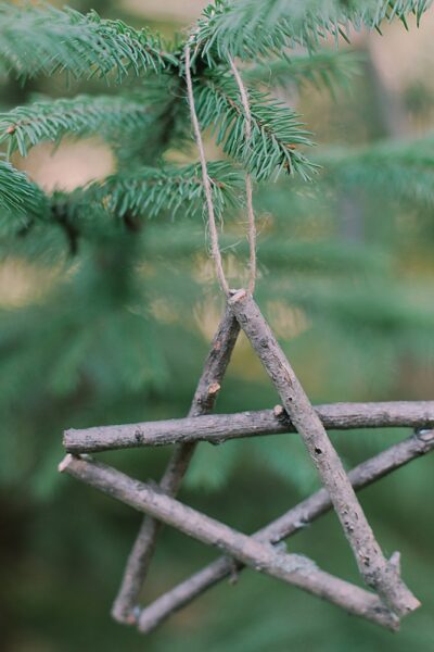 Craft rustic Stick Christmas Ornaments with our step-by-step guide. Add natural charm to your holiday decor this season!