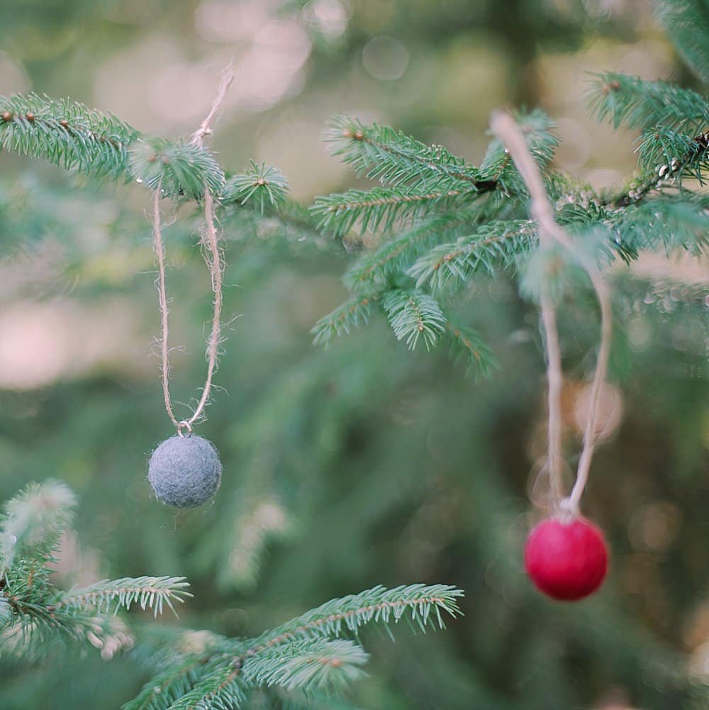 Get festive this holiday season! Learn to craft Felt Ball Ornaments for your Christmas tree with our easy guide.