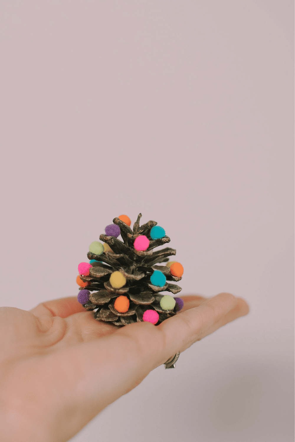 How to Make Mini Pompom Pinecone Trees