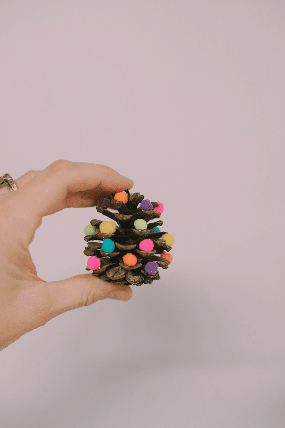 How to Make Mini Pompom Pinecone Trees