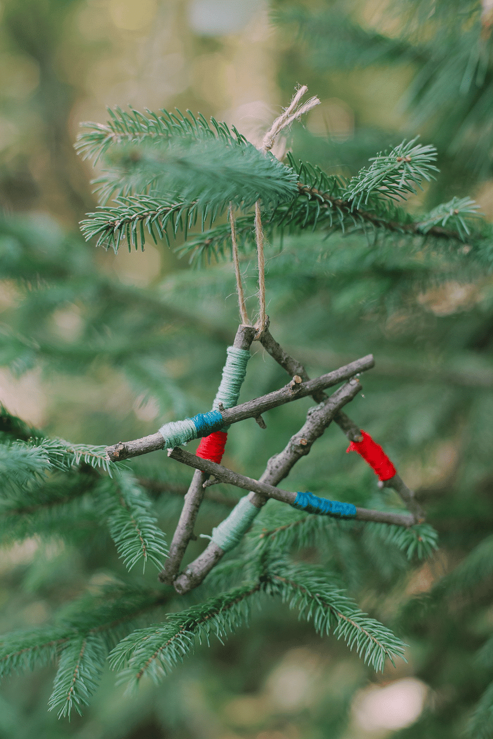 How to Make a Star Ornament out of Embroidery Floss Wrapped Sticks