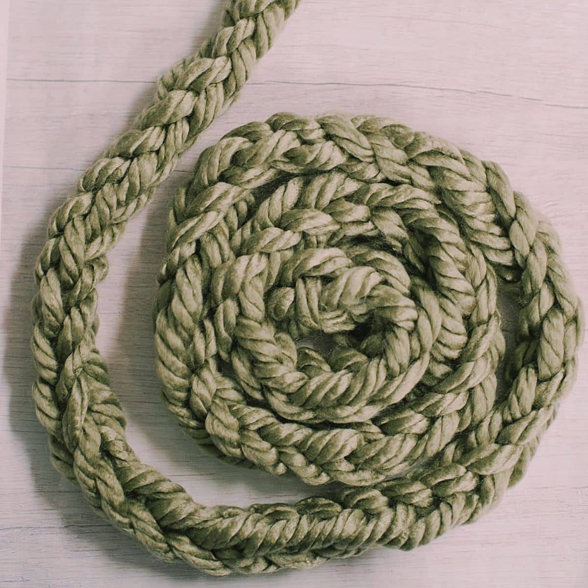 How to finger knit using the two-finger technique with yarn.